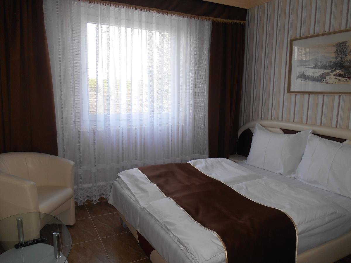 Holdfeny Hotel Forro Exterior foto